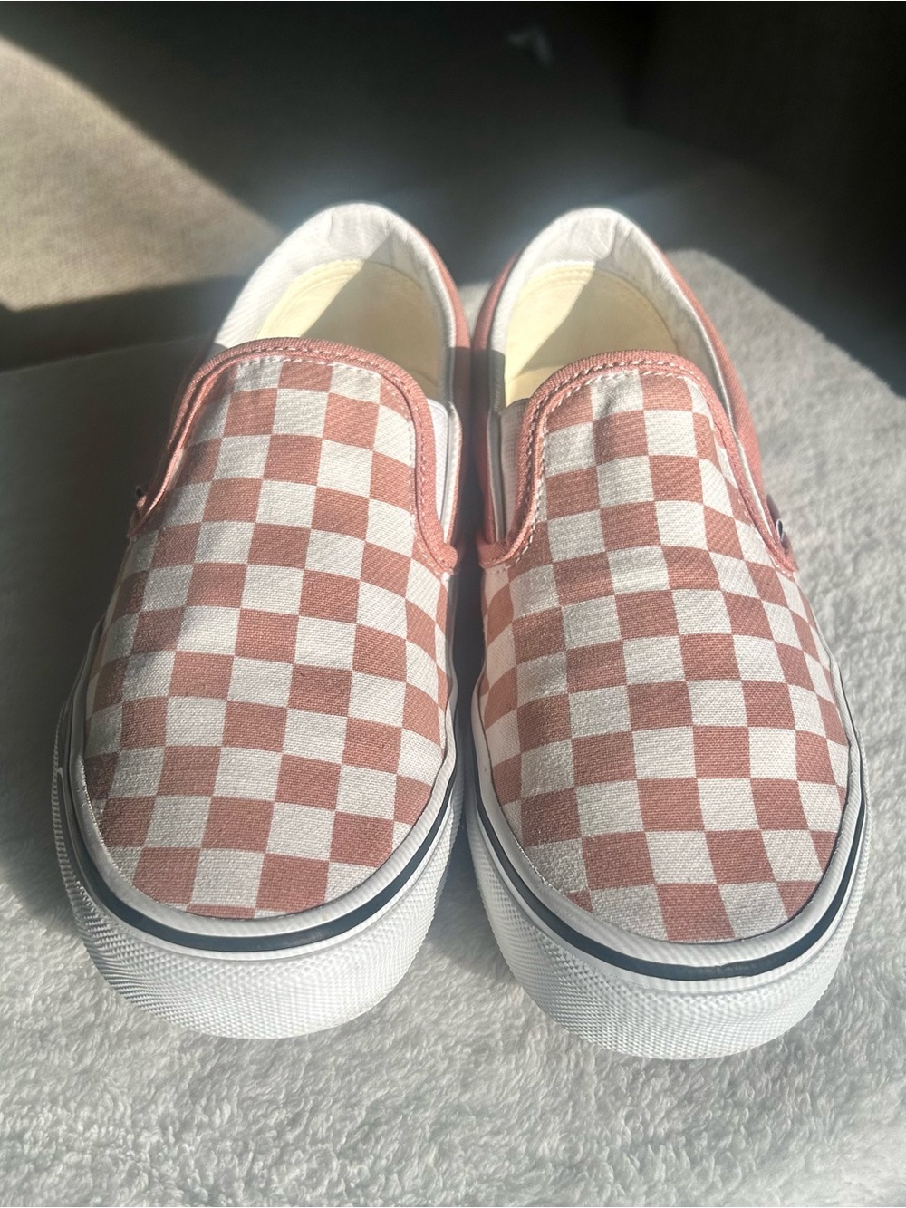 Vans Slip-On Checkerboard Rosette Pink Women 7.5, Men 6 LIKE NEW!